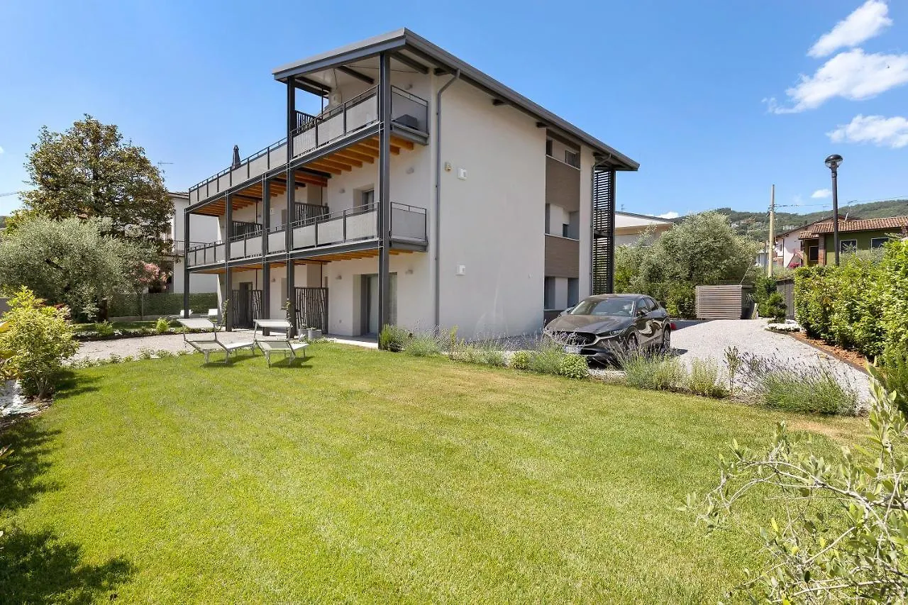 Villa Donne Del Lago Anna Salo 0*,  Italy