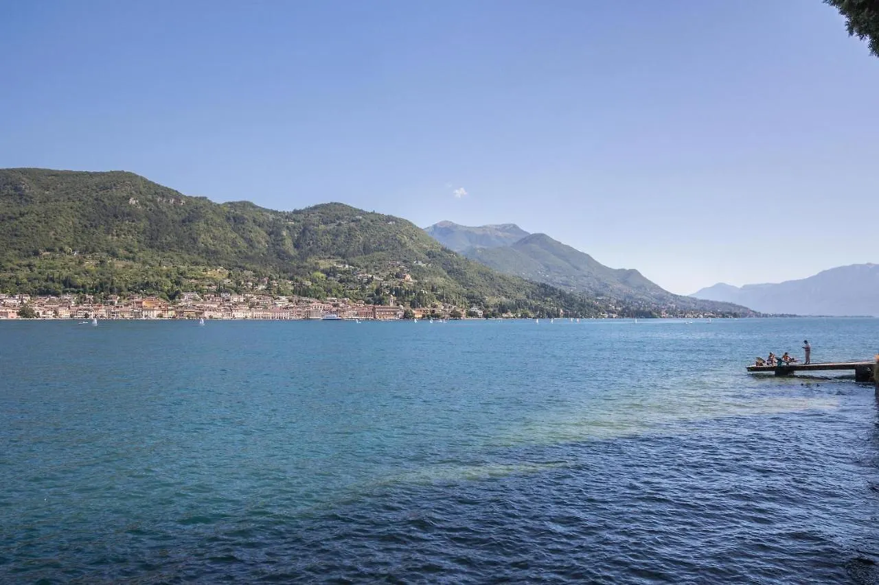 Villa Donne Del Lago Anna Salo Italy