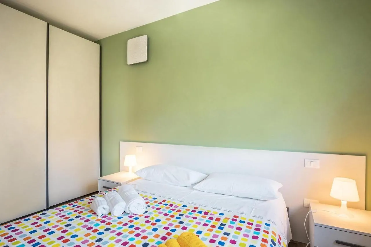 Villa Donne Del Lago Anna Salo Apartment
