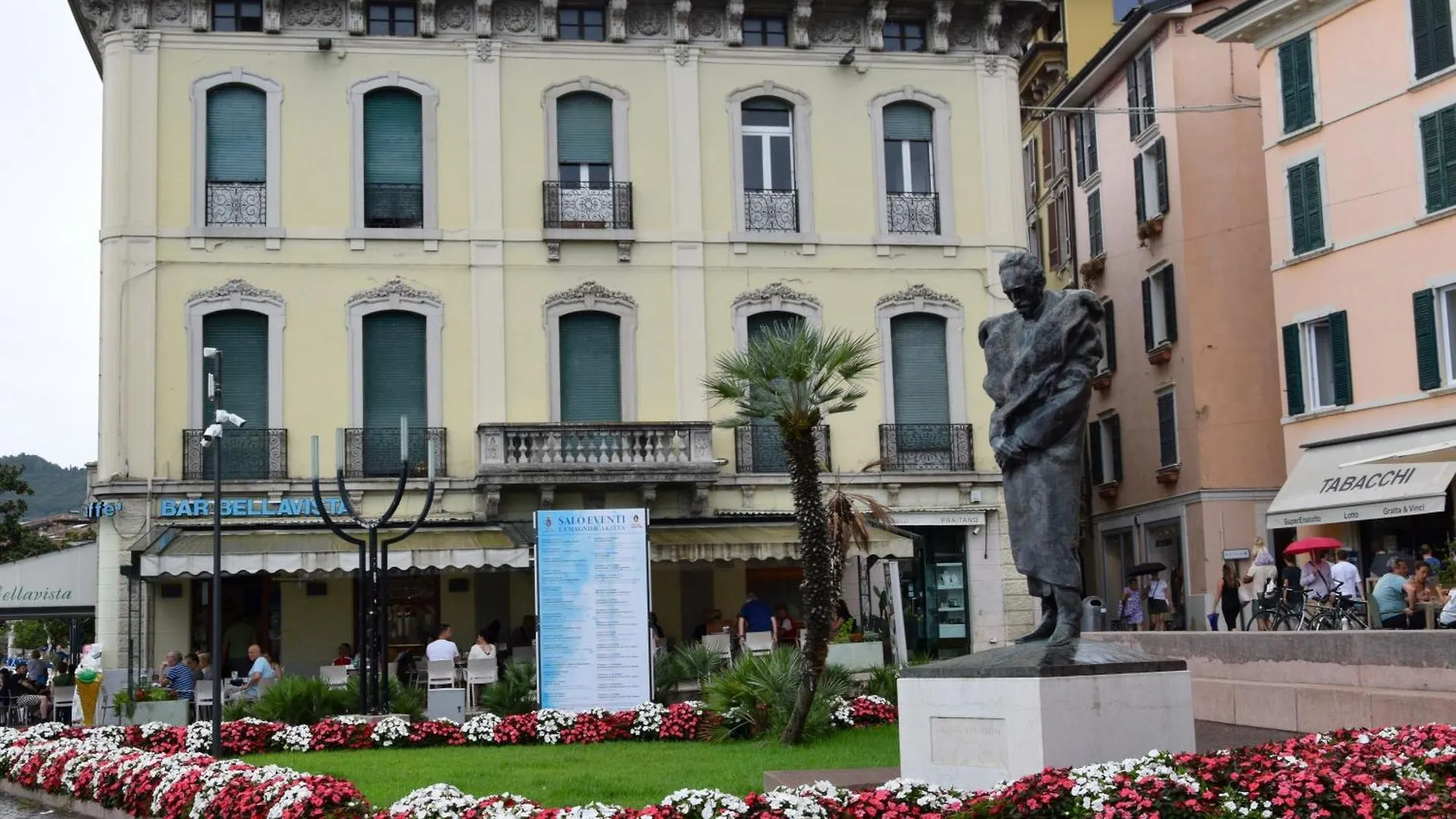 Villa Donne Del Lago Anna Salo Italy